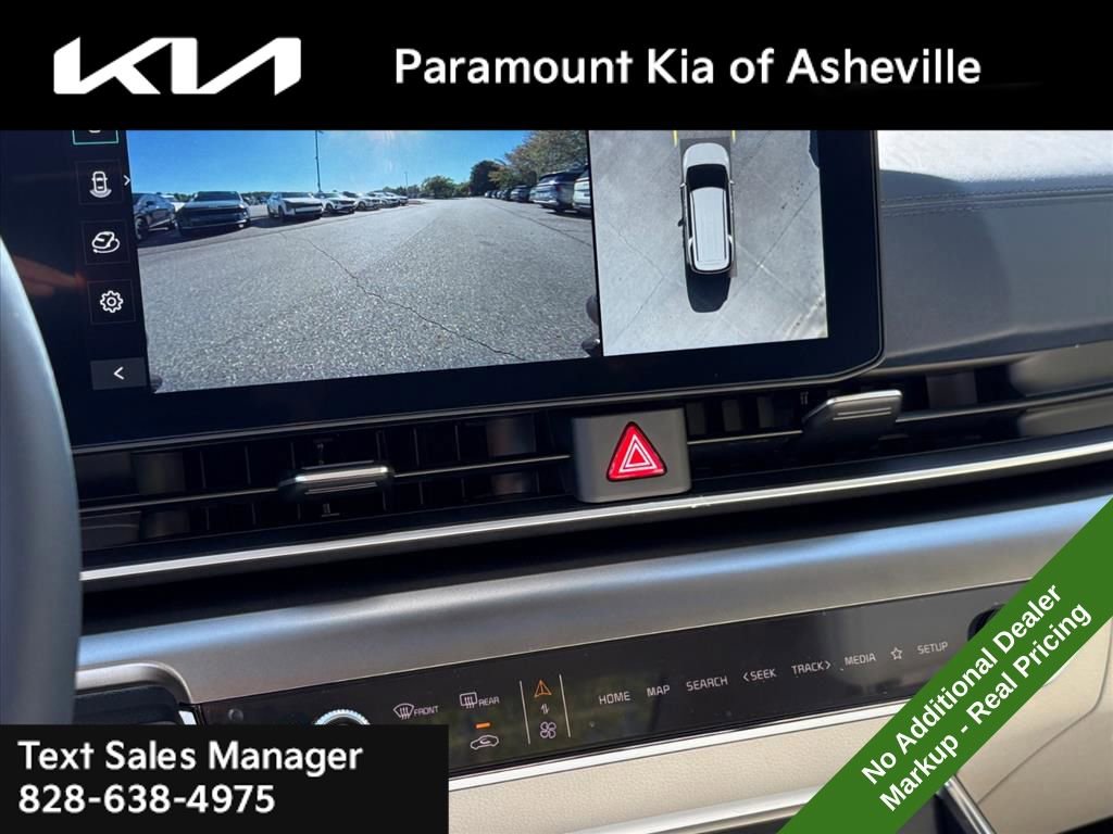 New 2026 Kia Carnival SX w/ SX Dark Edition Package image 11