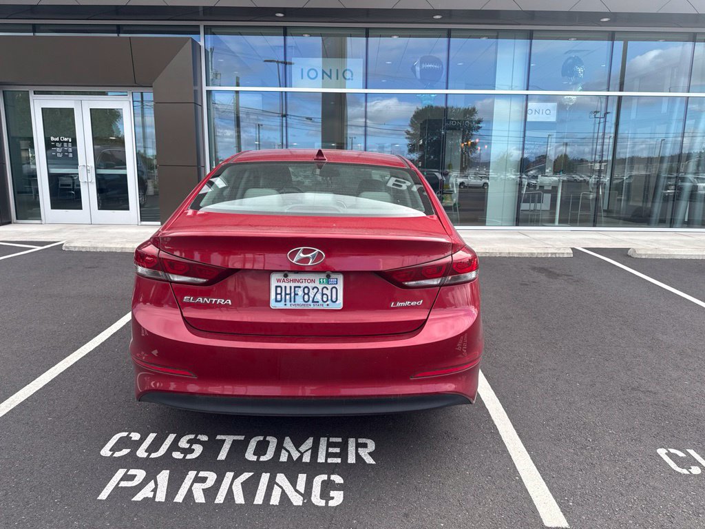 Used 2017 Hyundai Elantra Limited FWD image 4