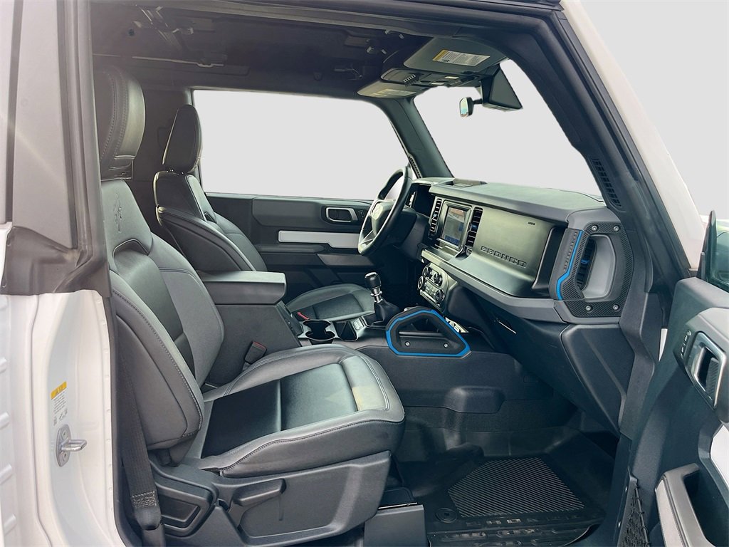 Used 2022 Ford Bronco Black Diamond image 27