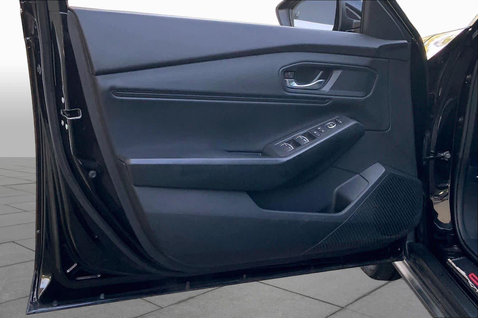 Used 2023 Honda Accord EX image 22