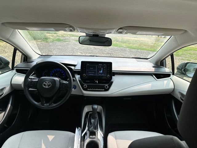 Used 2022 Toyota Corolla LE FWD image 27