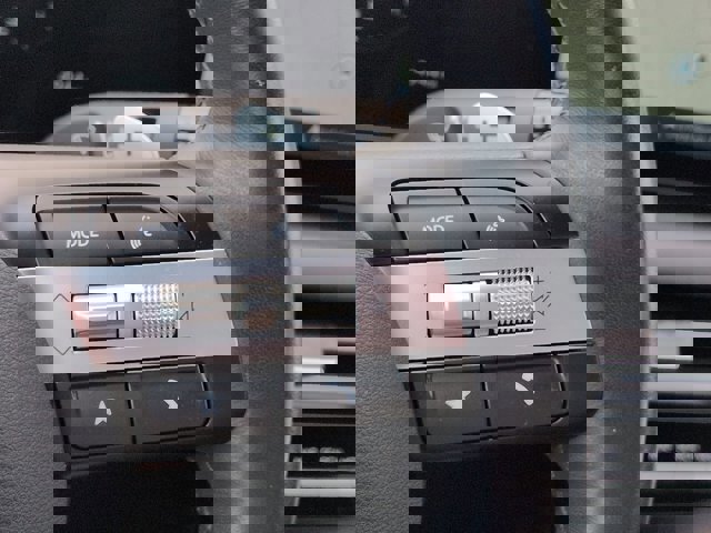 Used 2025 Hyundai Santa Cruz XRT image 28