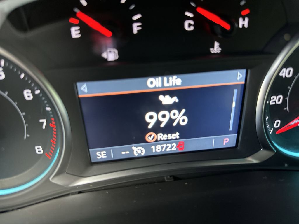 Certified 2023 Chevrolet Traverse LT image 12