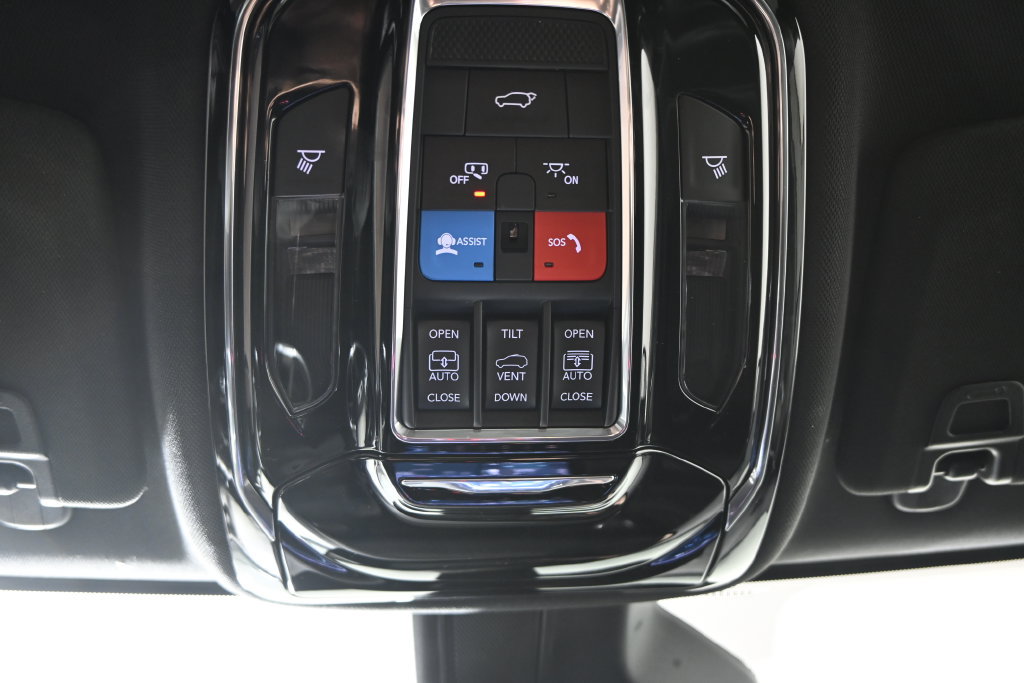 Used 2023 Jeep Grand Cherokee L Overland AWD/4WD image 35