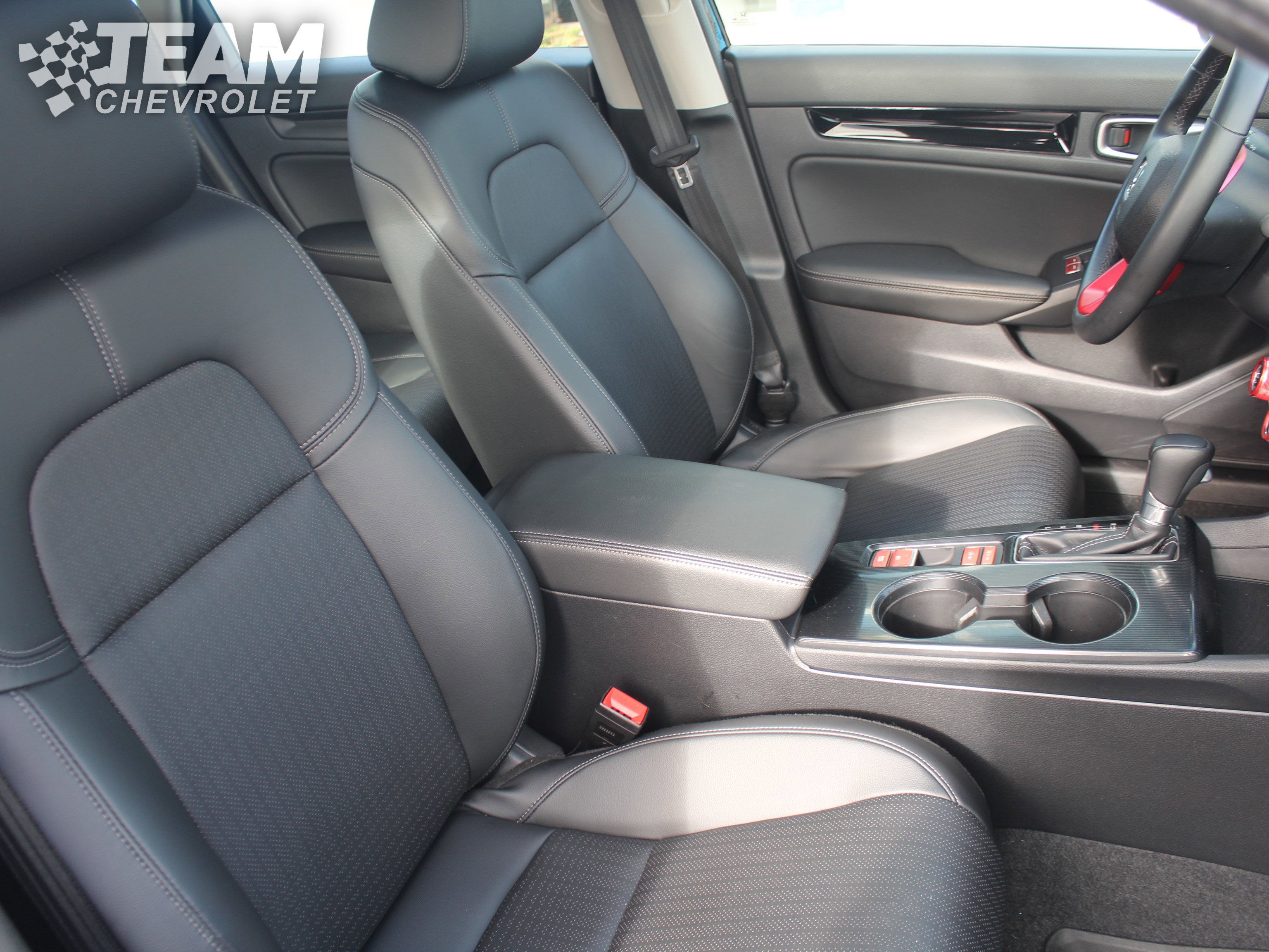 Used 2022 Honda Civic EX-L image 28