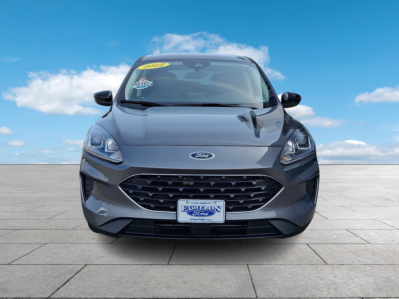 Certified 2022 Ford Escape SE w/ SE Sport Appearance Package image 2