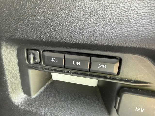 Used 2021 Ford Explorer Limited w/ Equipment Group 301A RWD image 10