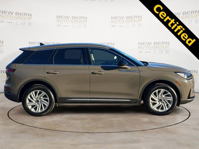 Used 2025 Lincoln Corsair FWD image 6