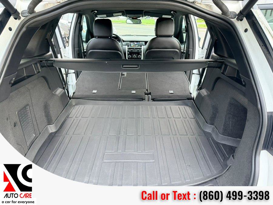 Used 2016 Land Rover Discovery Sport SE AWD/4WD image 24