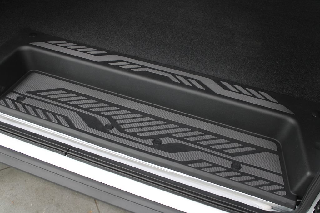 New 2026 Ford Transit 250 148 Medium Roof w/ Load Area Protection Package RWD image 29