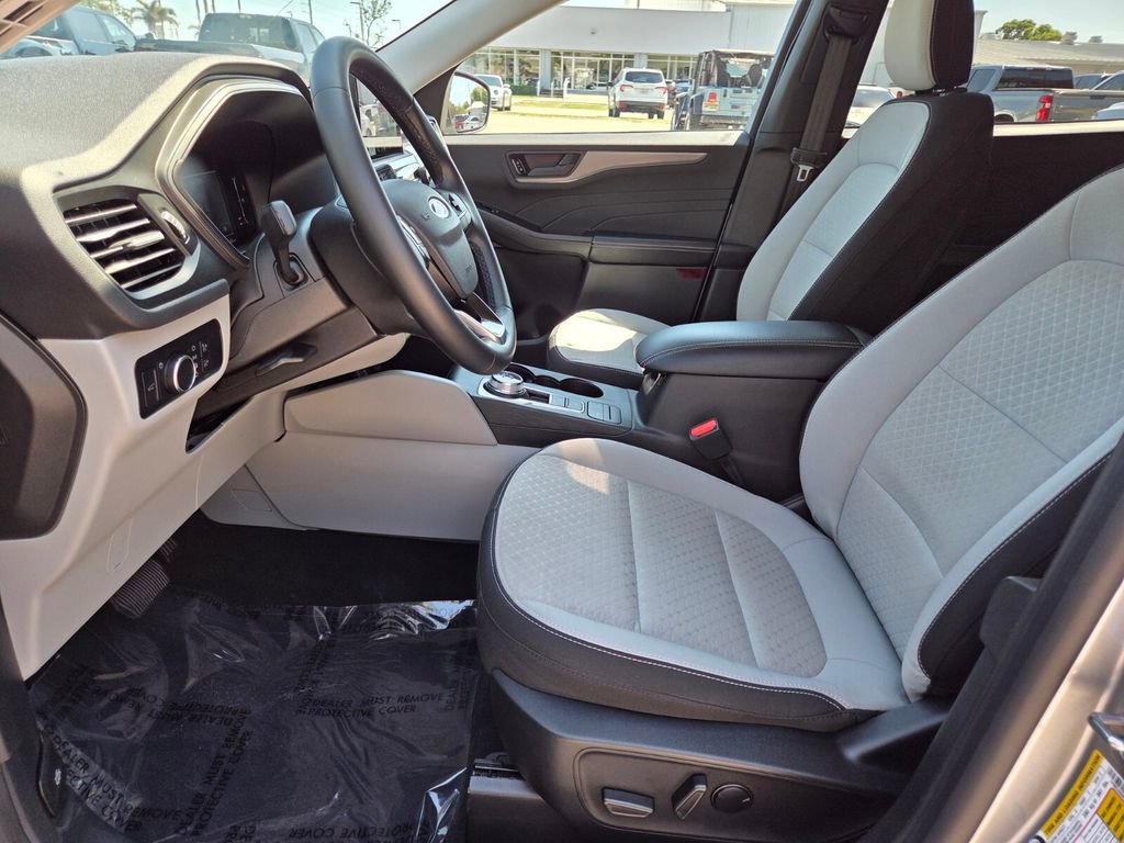 Used 2024 Ford Escape Active image 22