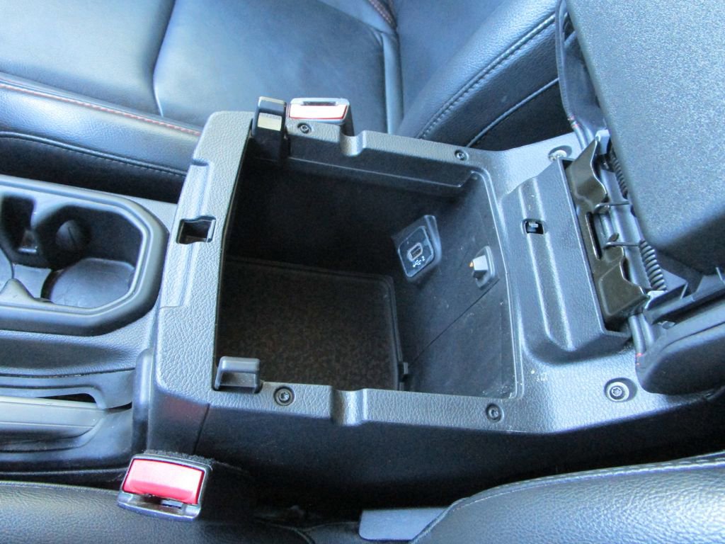 Used 2022 Jeep Wrangler Unlimited Rubicon w/ LED Lighting Group image 45