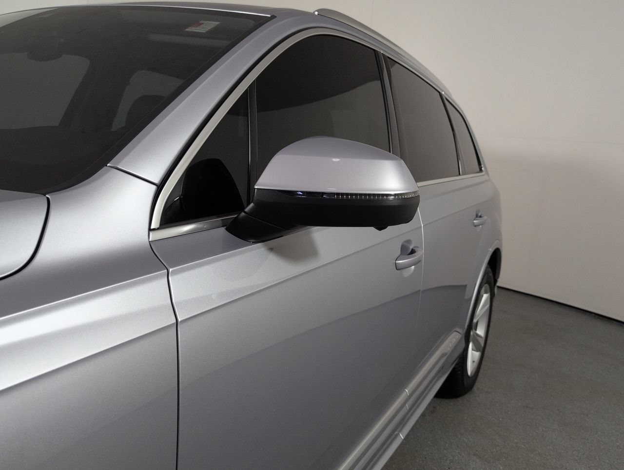 Used 2022 Audi Q7 3.0T Premium AWD/4WD image 33