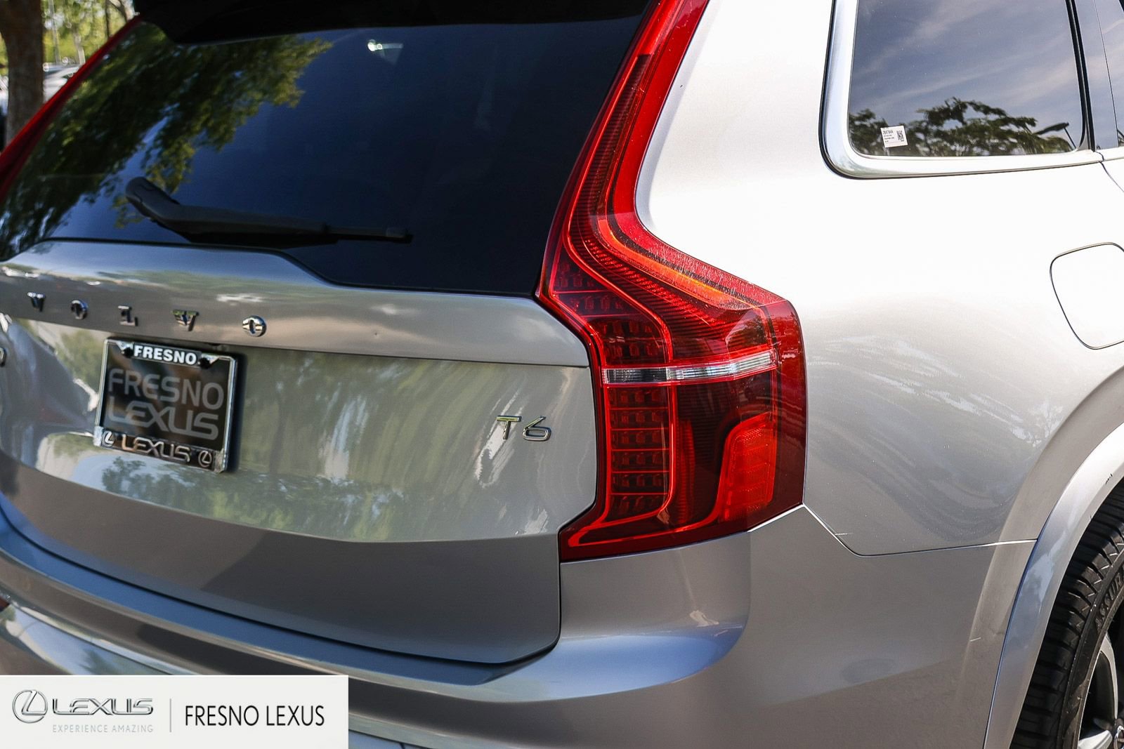 Used 2019 Volvo XC90 T6 Momentum AWD/4WD image 7