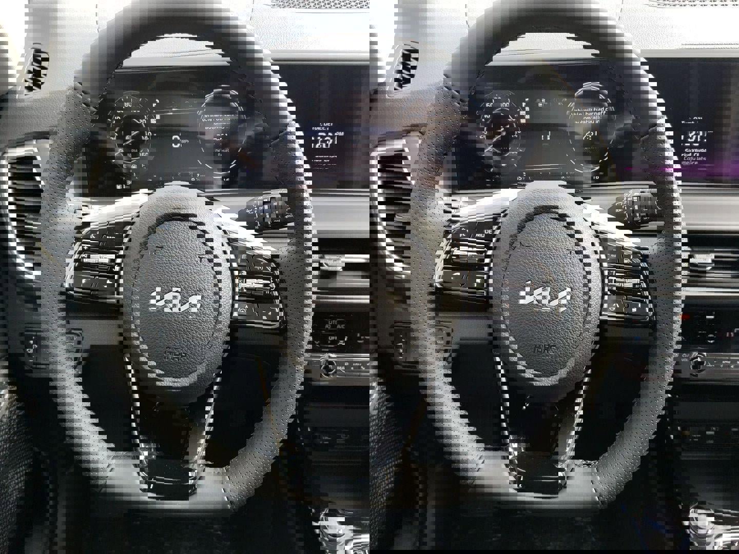 New 2026 Kia Seltos SX image 10