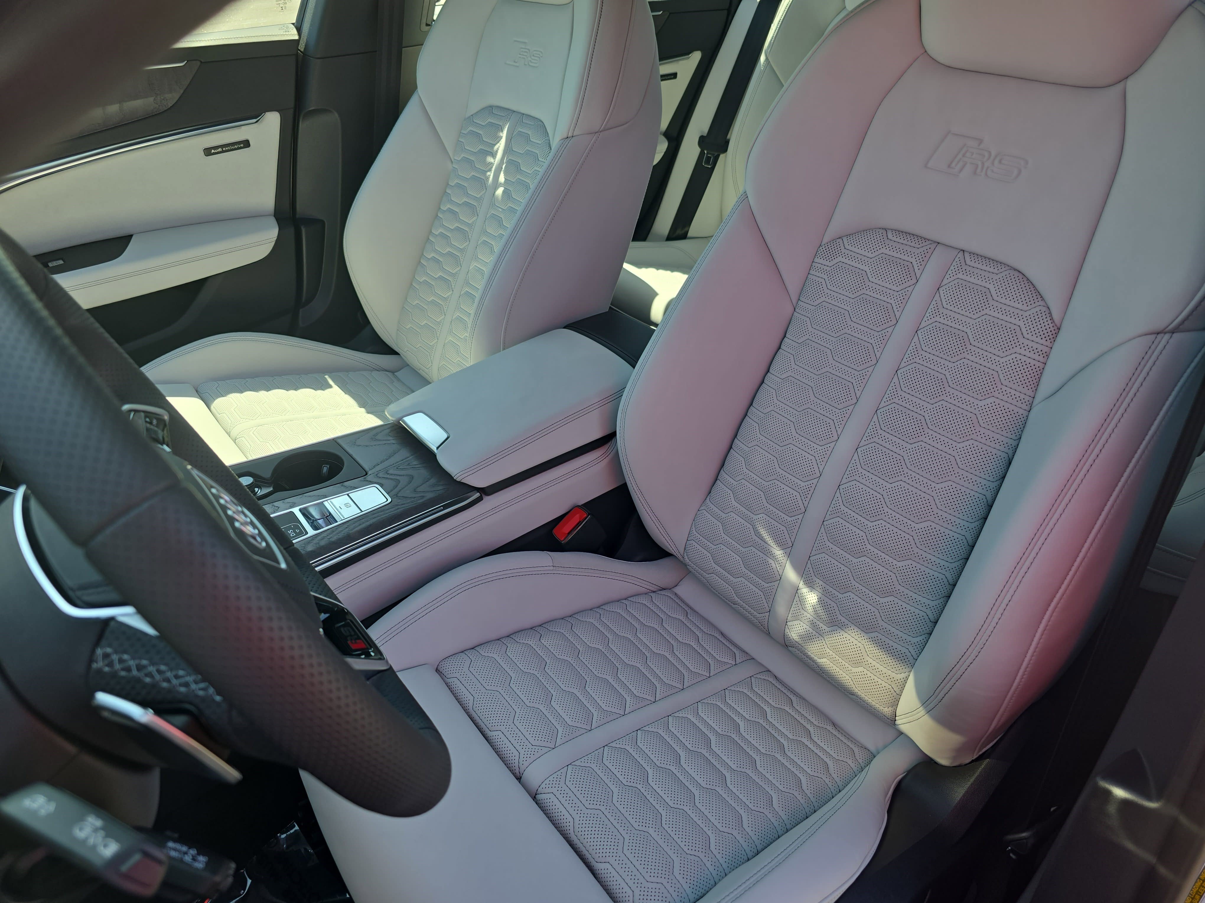 Used 2025 Audi RS 7 Performance image 17