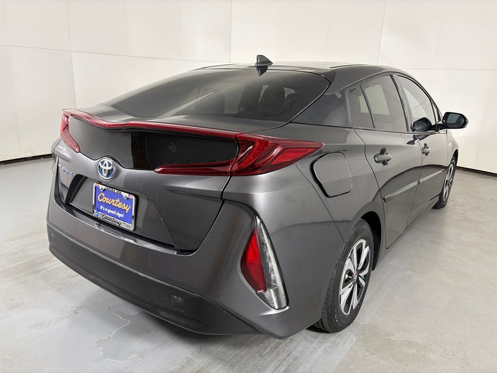 Used 2018 Toyota Prius Prime Premium w/ Carpet Mat Package FWD image 8