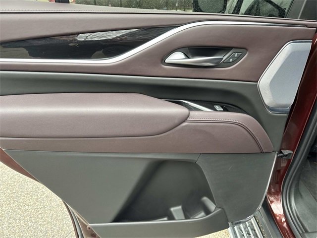 Used 2023 Cadillac Escalade Sport Platinum w/ LPO, ONYX Package image 12