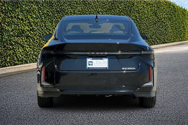 New 2026 Lexus ES 350h FWD image 6