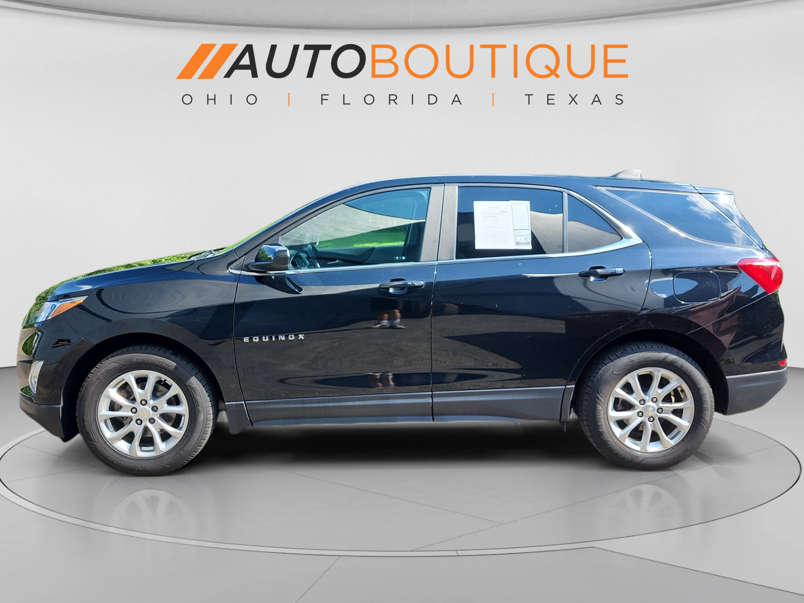 Used 2021 Chevrolet Equinox LT w/ Driver Convenience Package FWD image 2