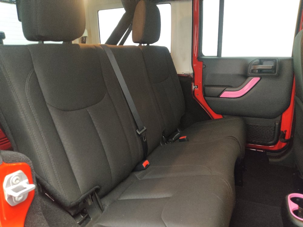 Used 2018 Jeep Wrangler Unlimited Sport S image 19