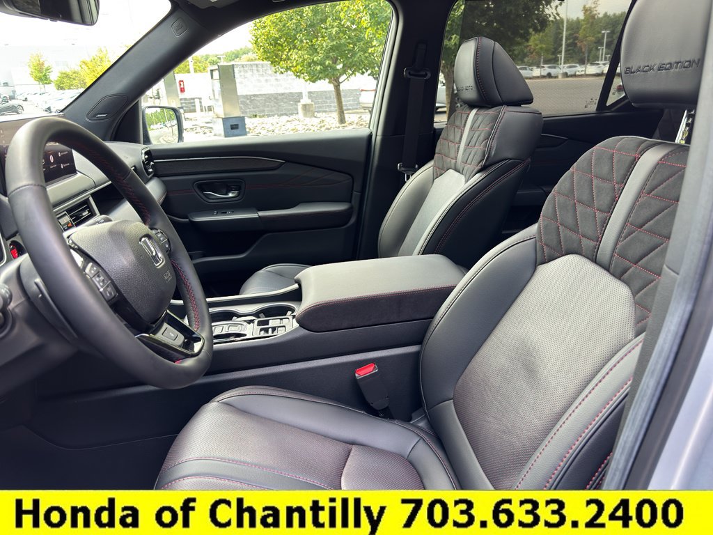 Certified 2026 Honda Pilot Black Edition image 22