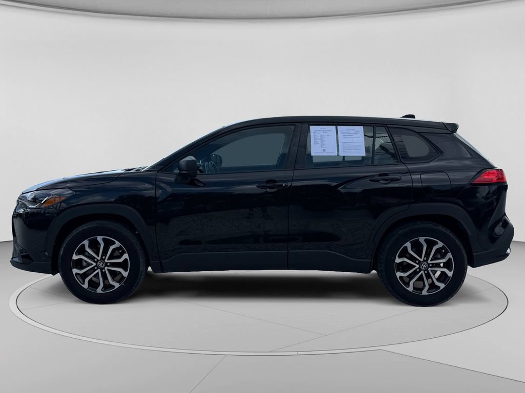 Used 2023 Toyota Corolla Cross AWD Hybrid image 2