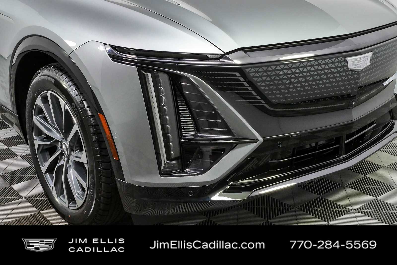 New 2026 Cadillac Lyriq Sport RWD image 38