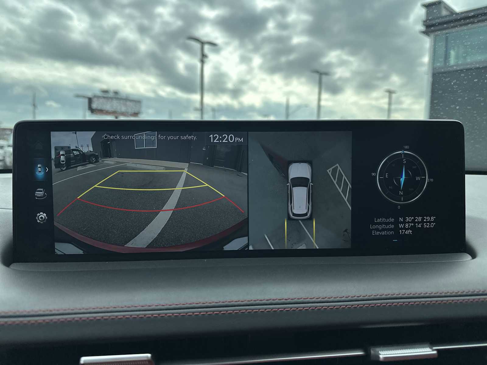 Used 2022 Genesis GV70 2.5T w/ Sport Prestige Package image 15