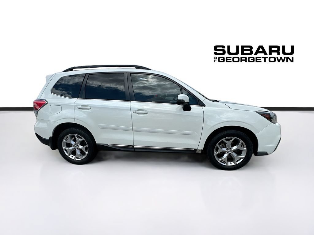 Used 2018 Subaru Forester 2.5i Touring AWD/4WD image 8