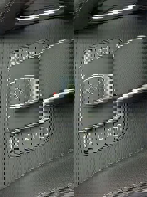 Certified 2025 Mercedes-Benz GLS 450 4MATIC image 38