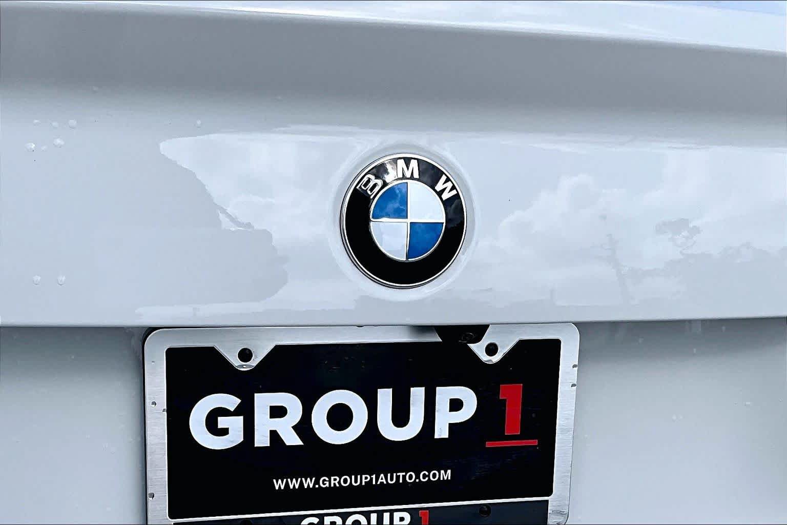 Used 2026 BMW 230i Coupe w/ Convenience Package RWD image 9