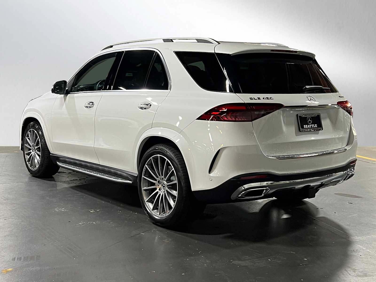 New 2026 Mercedes-Benz GLE 450 4MATIC image 5