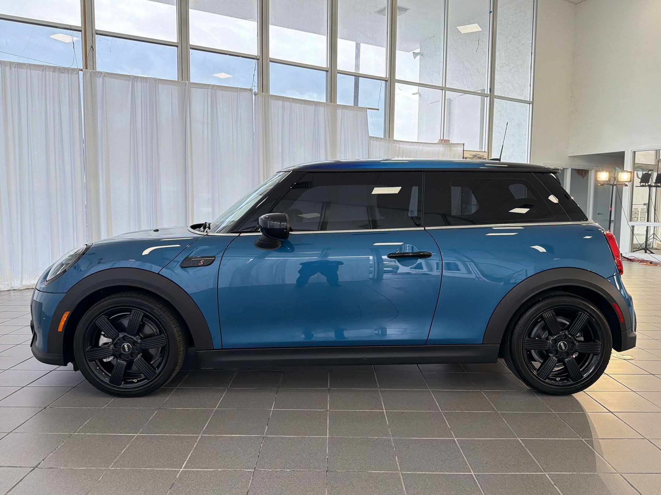 Certified 2024 MINI Cooper S image 2
