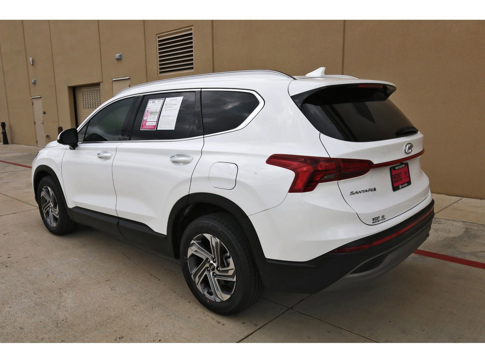 Certified 2023 Hyundai Santa Fe SEL w/ Cargo Package image 7