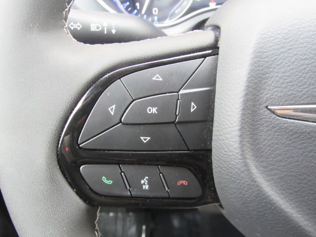 Used 2026 Chrysler Pacifica Limited w/ S Appearance Package image 42