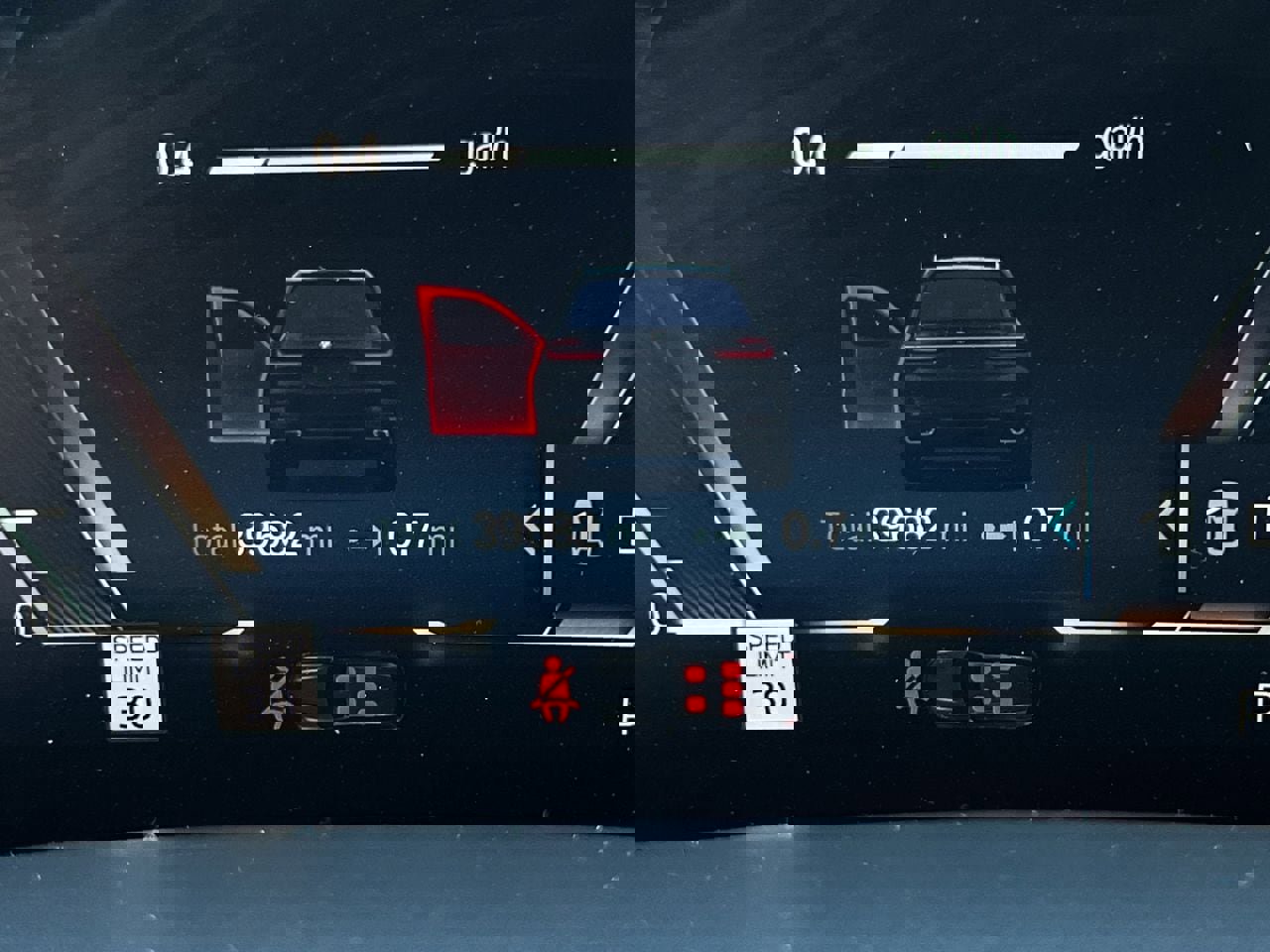 Used 2023 BMW X7 xDrive40i w/ Executive Package image 13