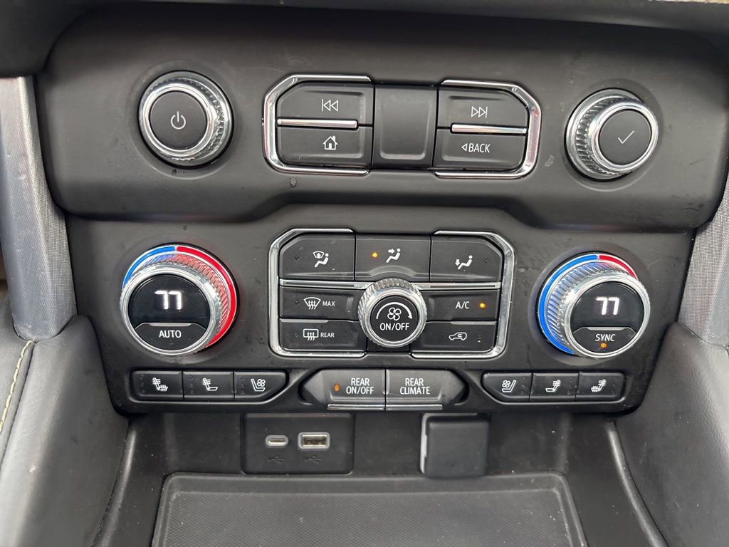 Used 2023 GMC Yukon XL SLT w/ SLT Luxury Package AWD/4WD image 35