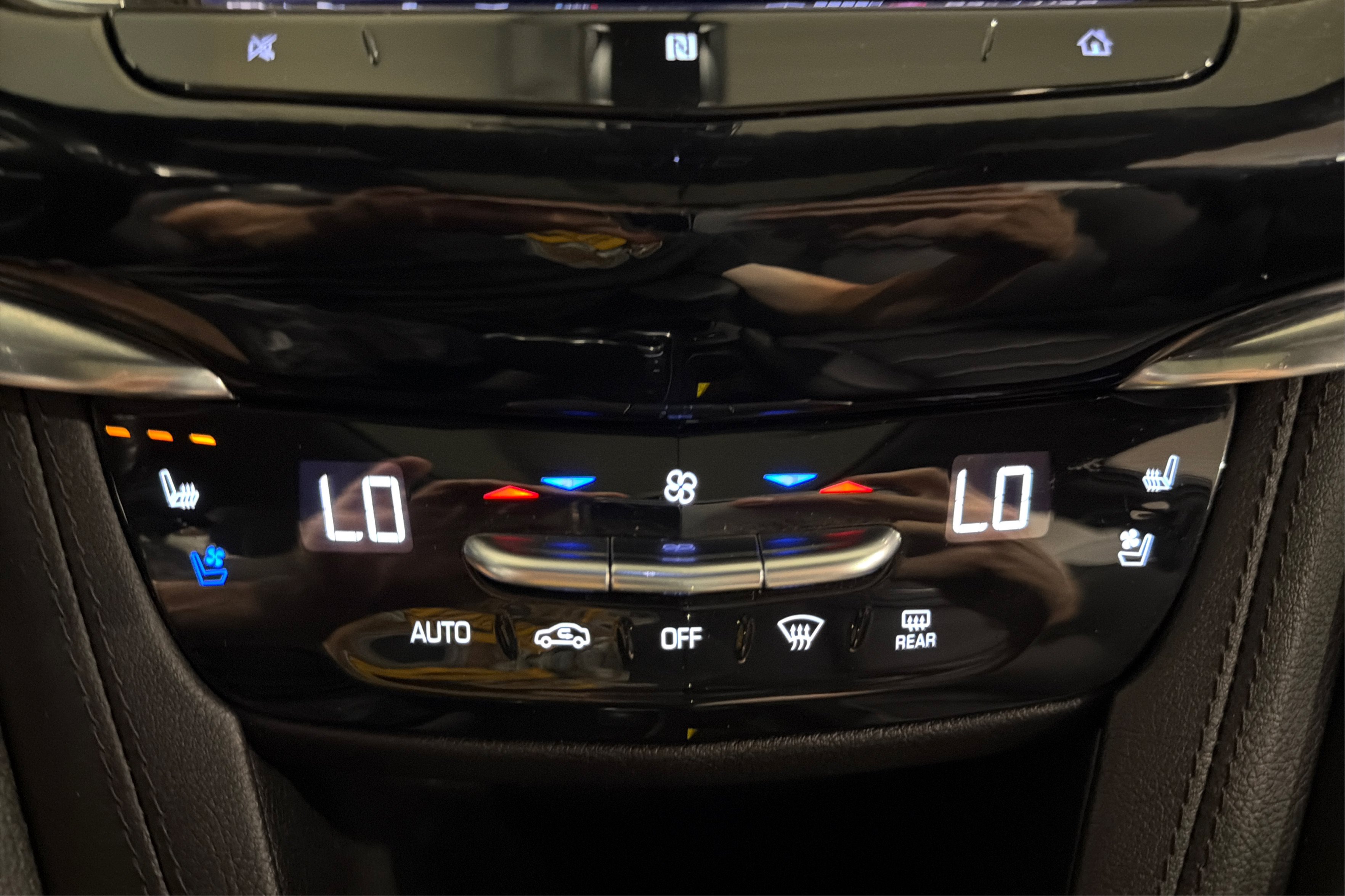 Used 2021 Cadillac XT6 Sport AWD/4WD image 33
