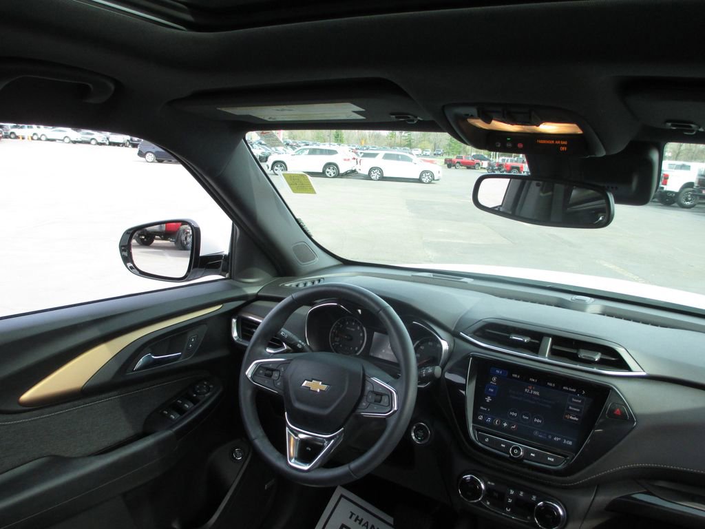 Used 2023 Chevrolet TrailBlazer ACTIV w/ Sun and Liftgate Package image 23