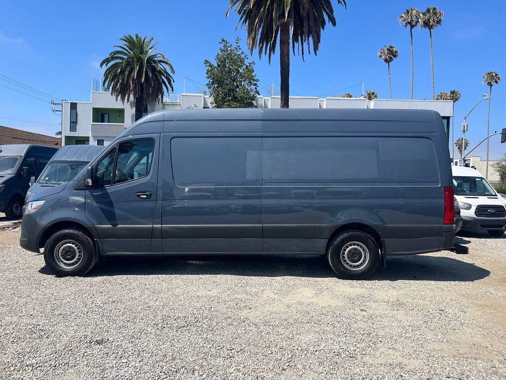 Used 2019 Mercedes-Benz Sprinter 170 image 10