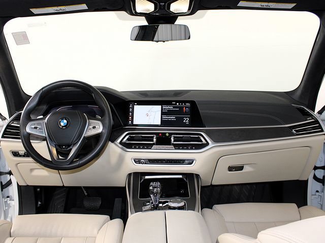 Used 2022 BMW X7 xDrive40i w/ Executive Package AWD/4WD image 13