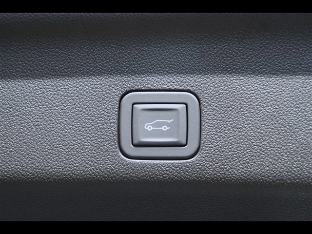 New 2026 Chevrolet Tahoe High Country AWD/4WD image 22