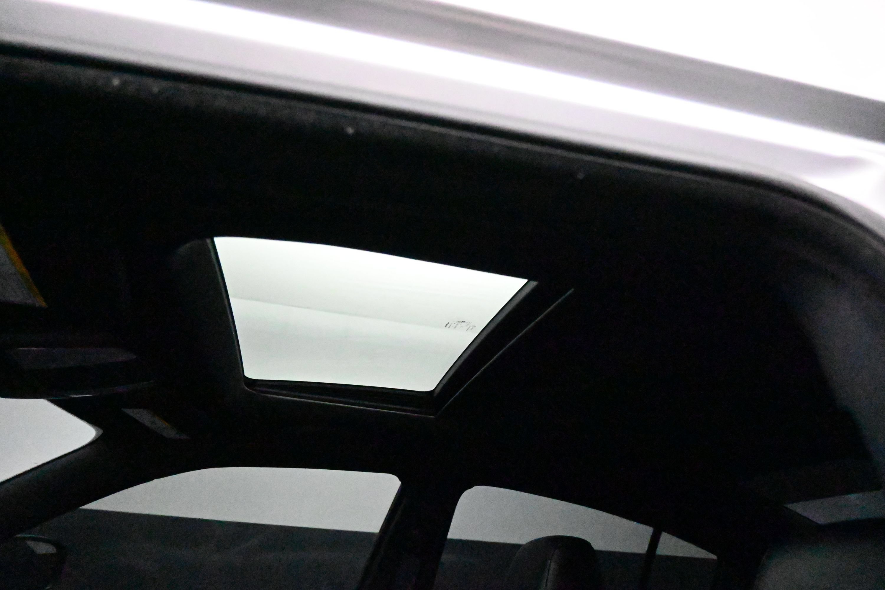 Used 2020 Dodge Charger Scat Pack RWD image 14