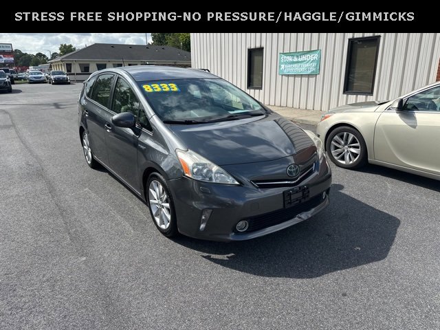 Used 2013 Toyota Prius V Five image 27