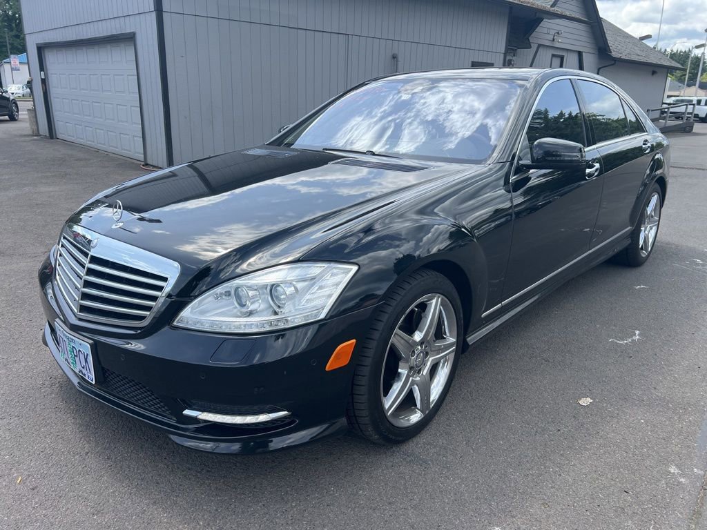Used 2010 Mercedes-Benz S 550 image 2