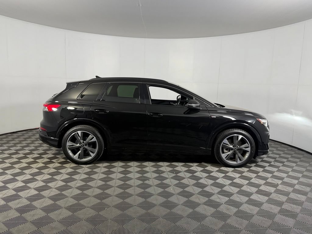 Used 2024 Audi Q4 e-tron Premium w/ Convenience Package AWD/4WD image 4