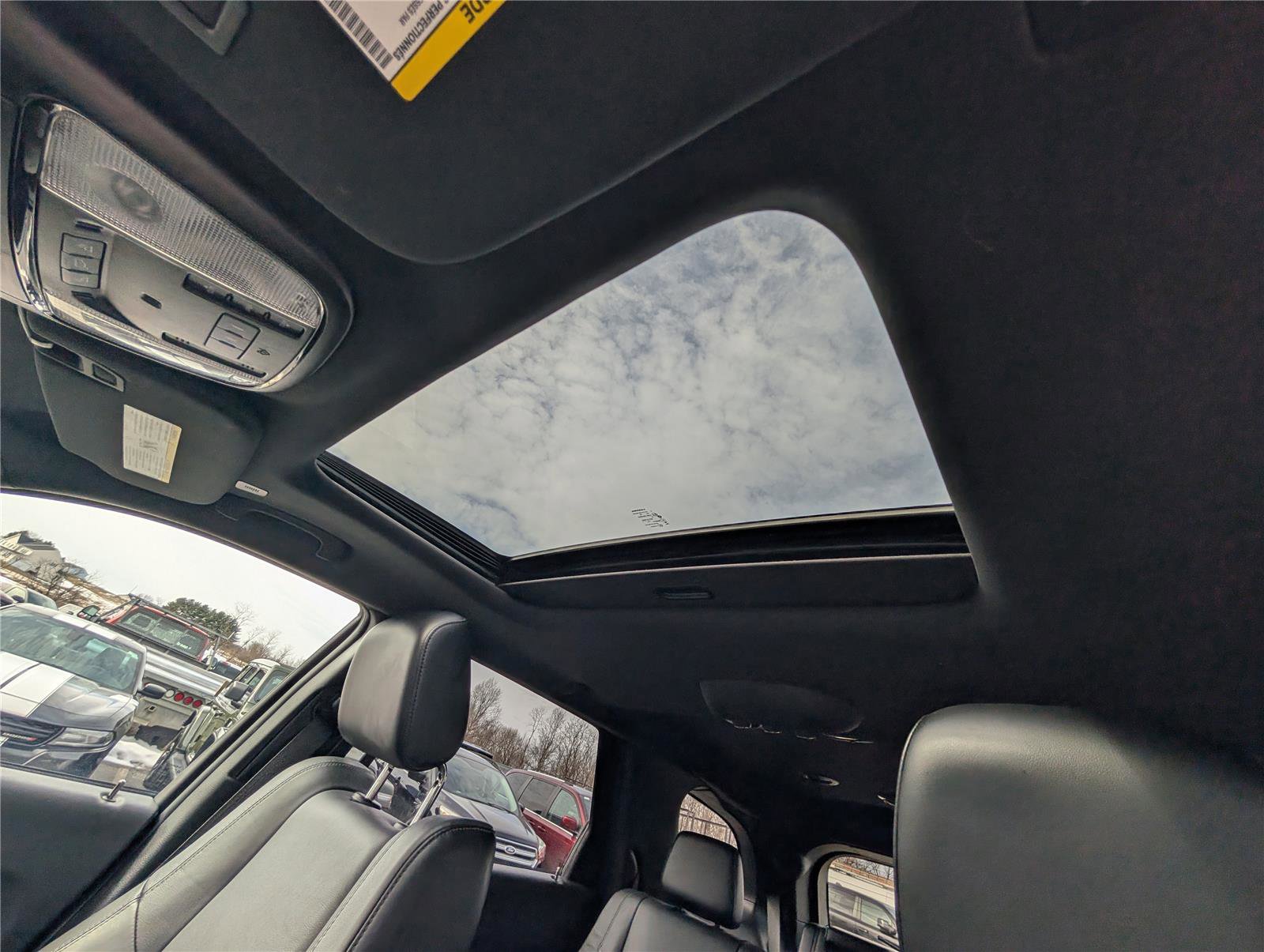 Used 2022 Dodge Durango GT image 30