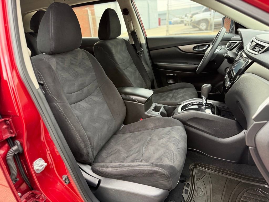 Used 2014 Nissan Rogue S AWD/4WD image 25