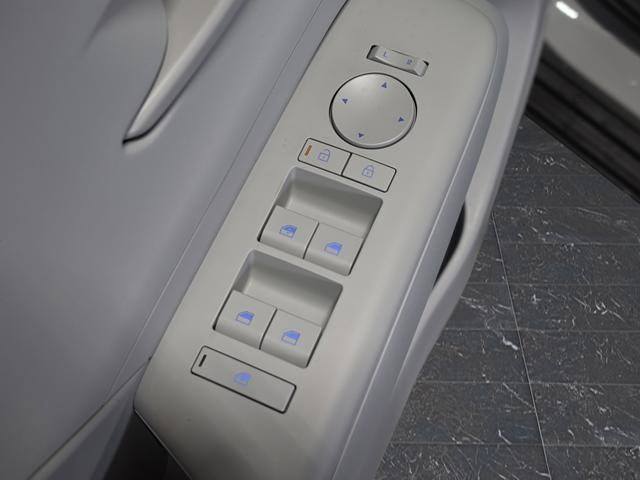 New 2026 Hyundai Kona SE image 27